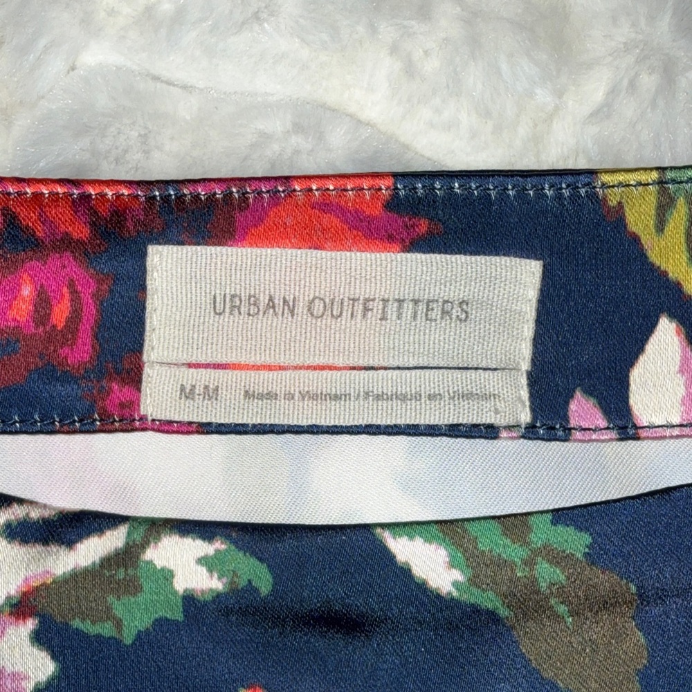 Urban Outfitters Floral Mini Skirt with Black Lace - Picture 2 of 4